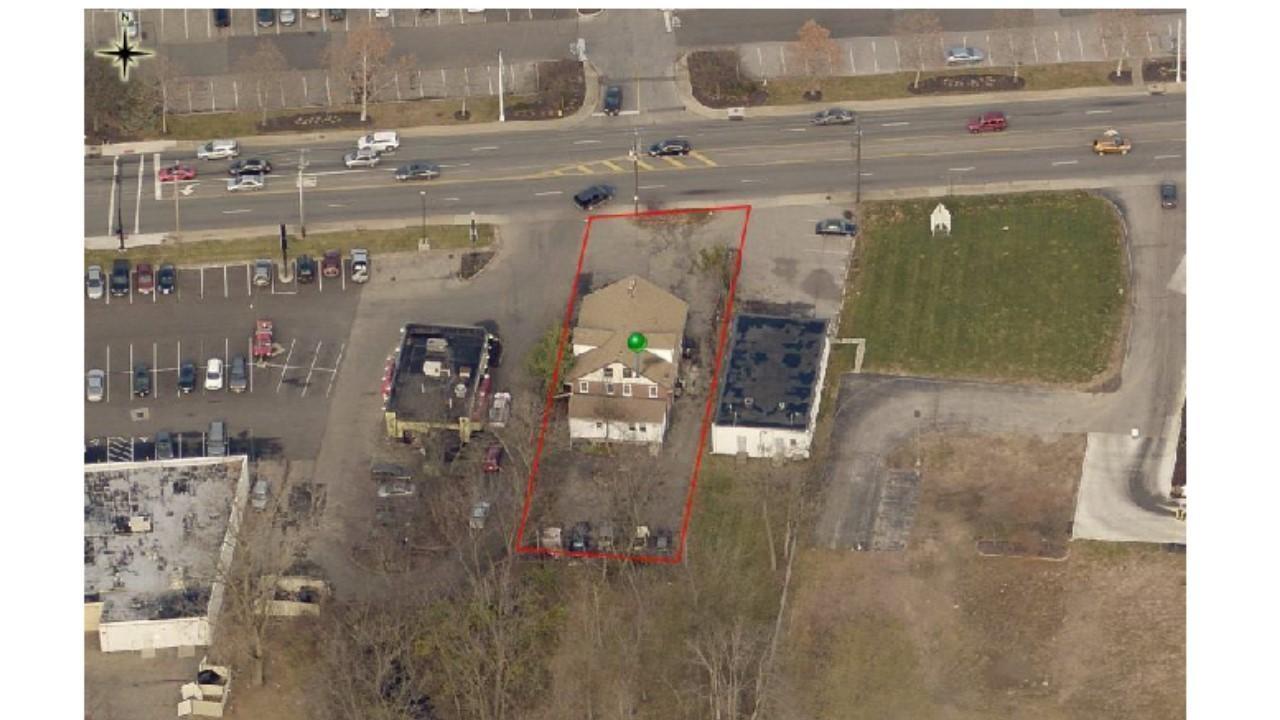 3855 Broad Street - Photo 1