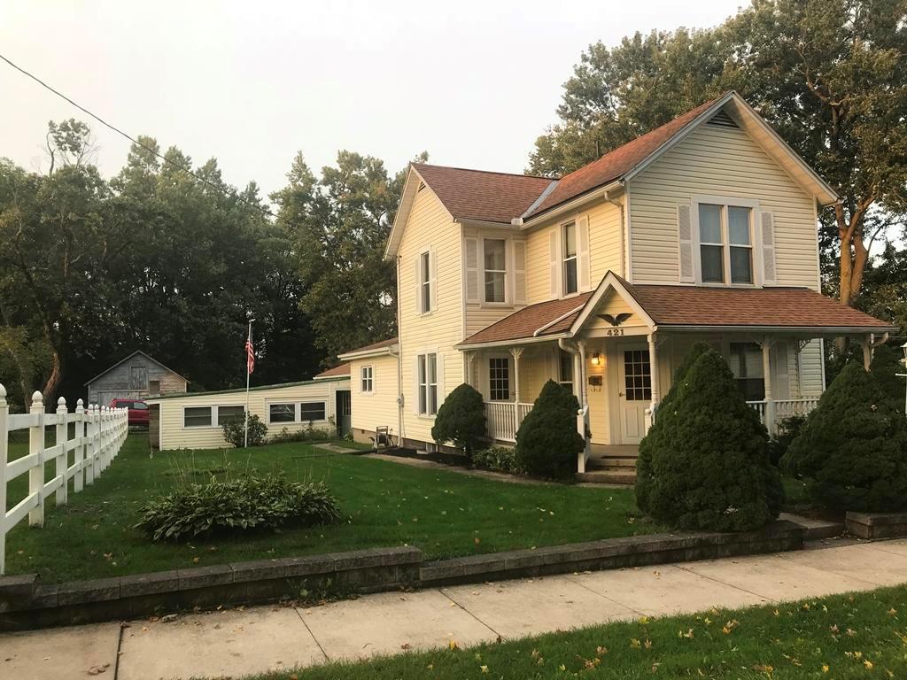 421 Pleasant Street - Photo 1