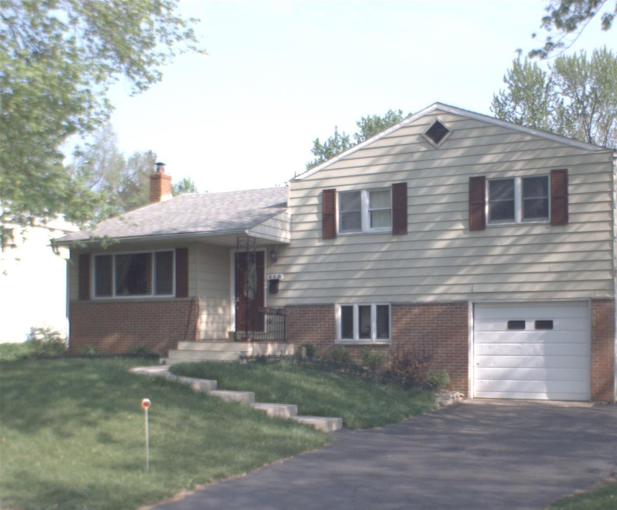 888 Varsity Avenue - Photo 1