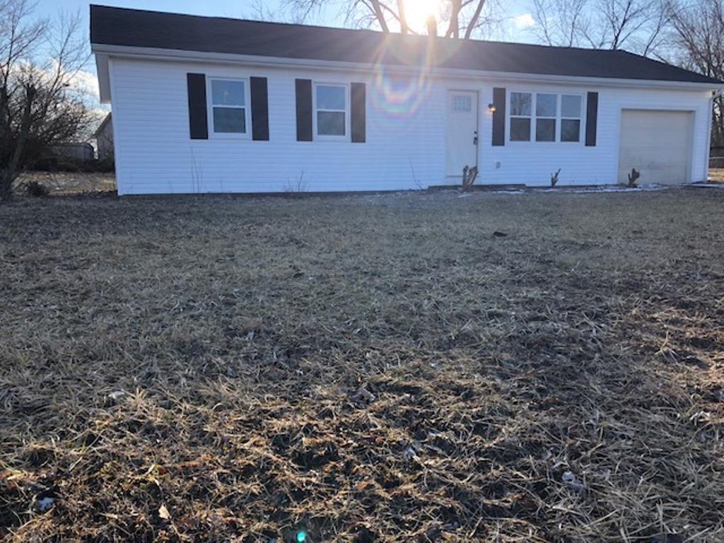 15839 Valleyview Drive - Photo 1