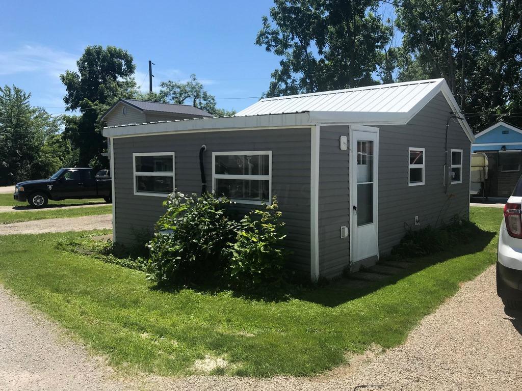 13933 Custers Point Rd Ne - Photo 1