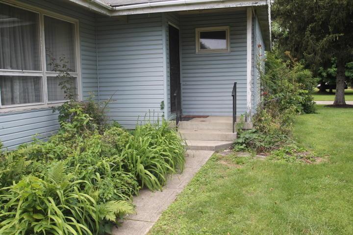 2319 Bellevue Avenue - Photo 1