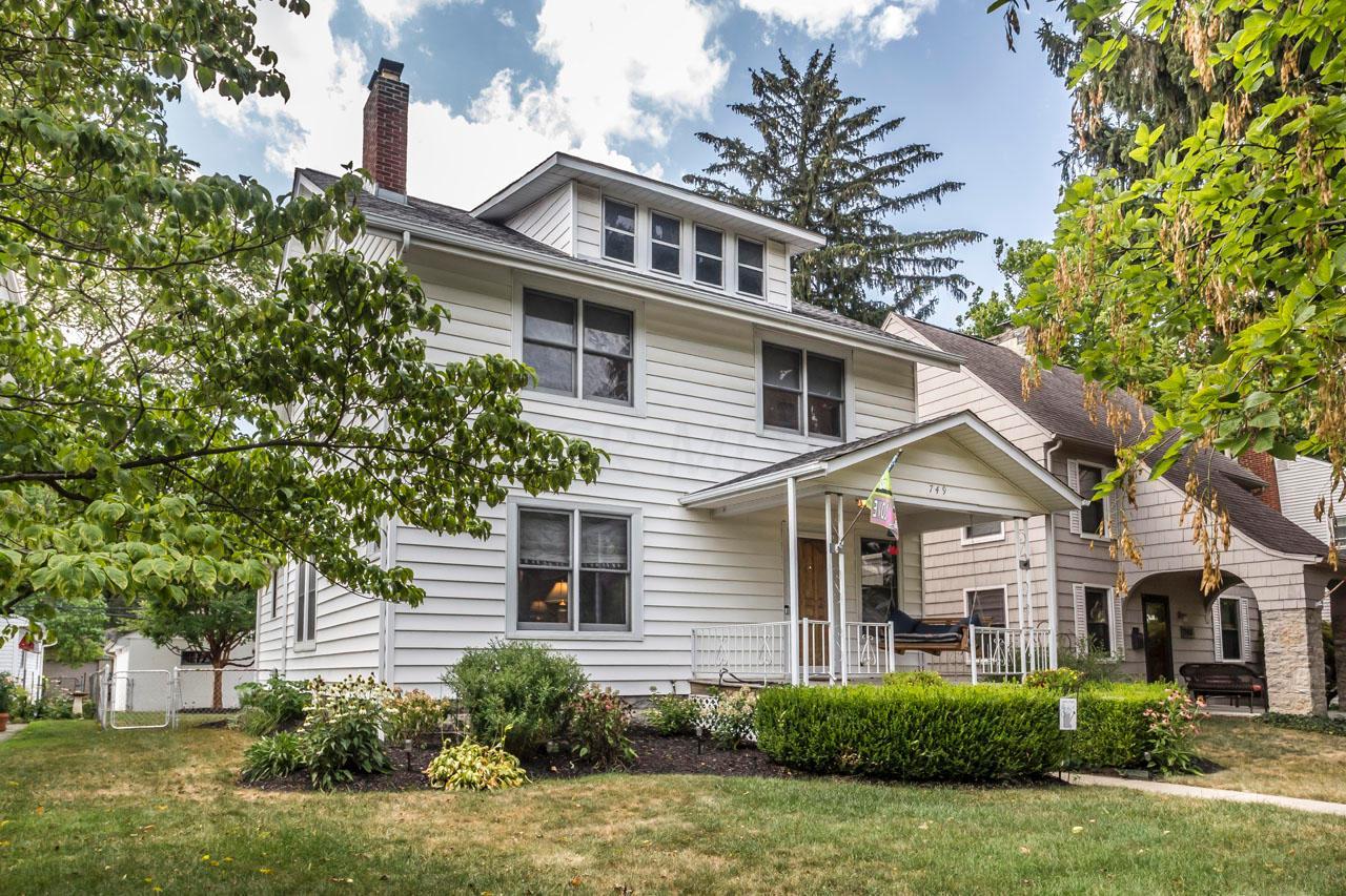 749 Euclaire Avenue - Photo 1