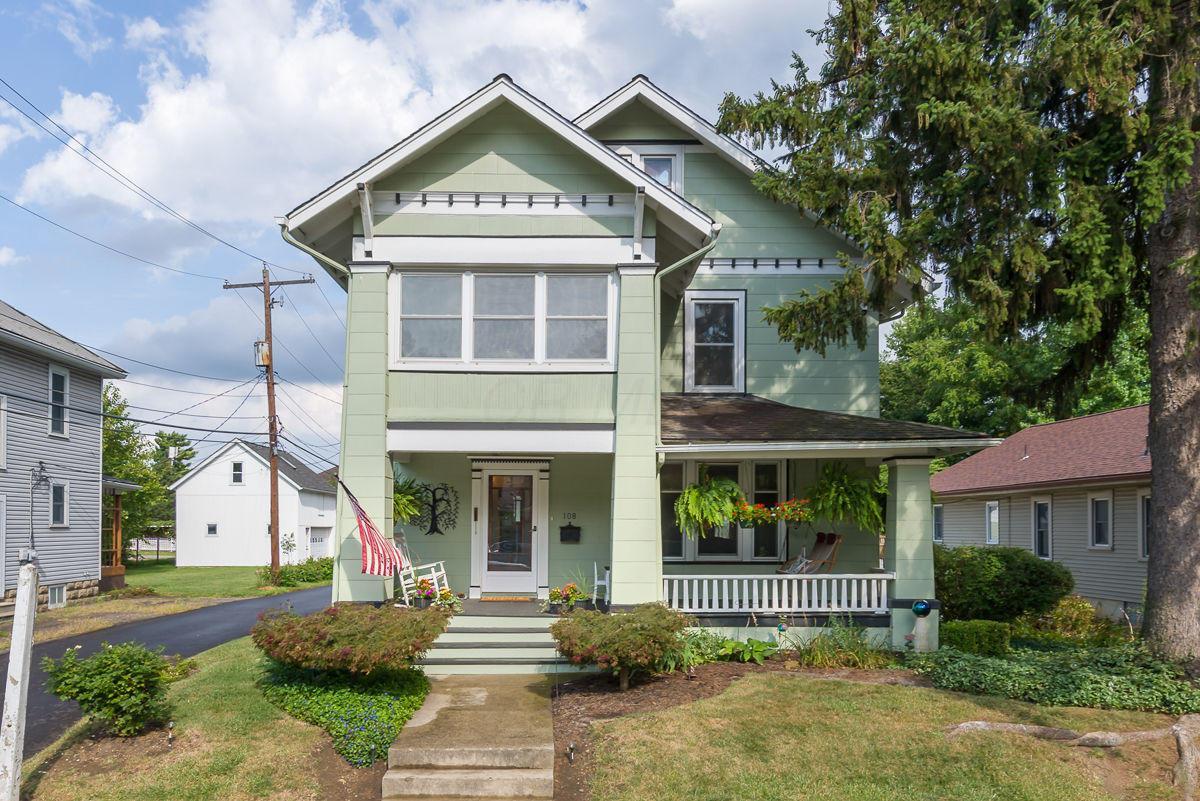 108 Vine Street - Photo 1