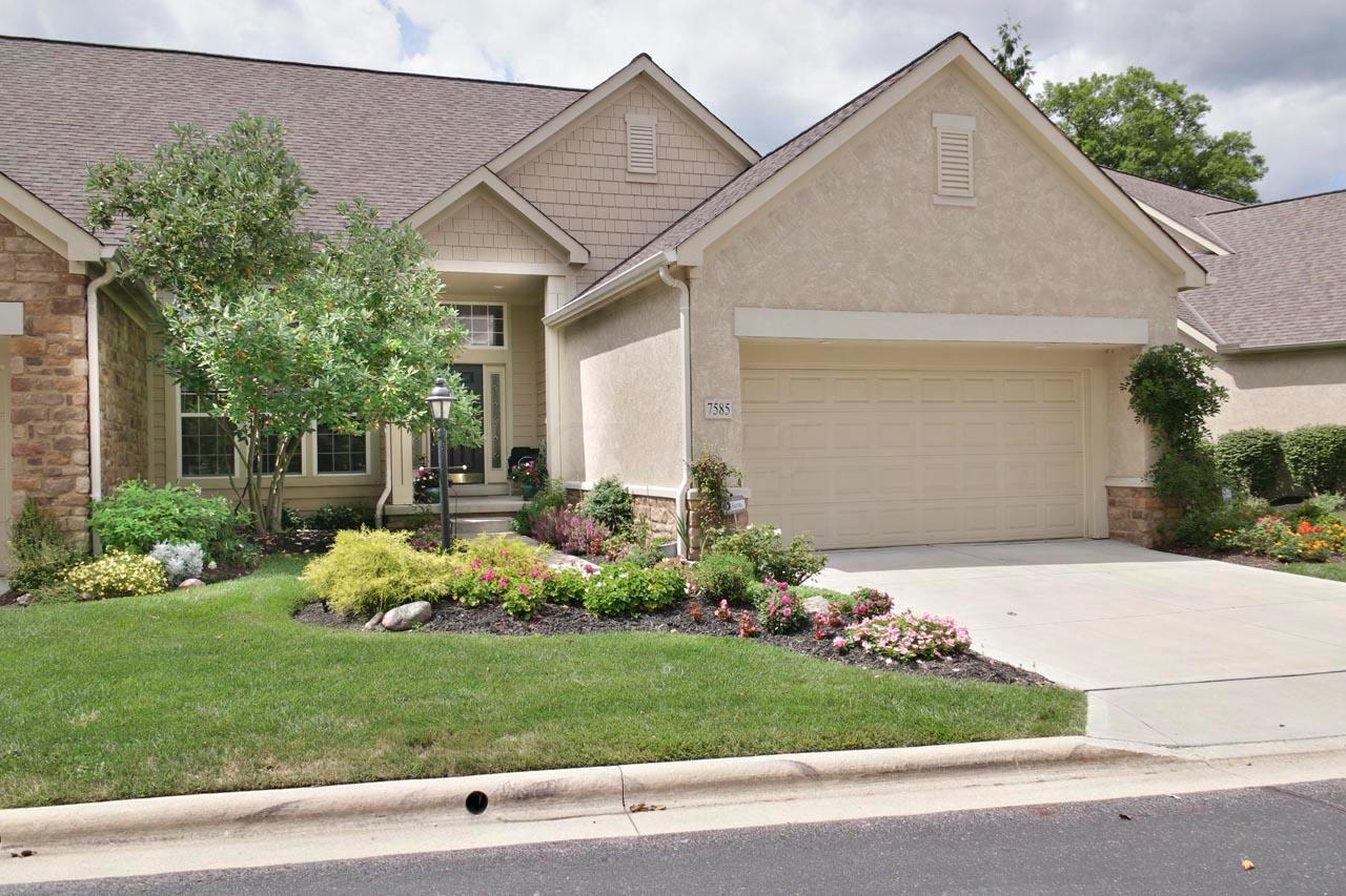 7585 Bluff Bend Drive - Photo 1