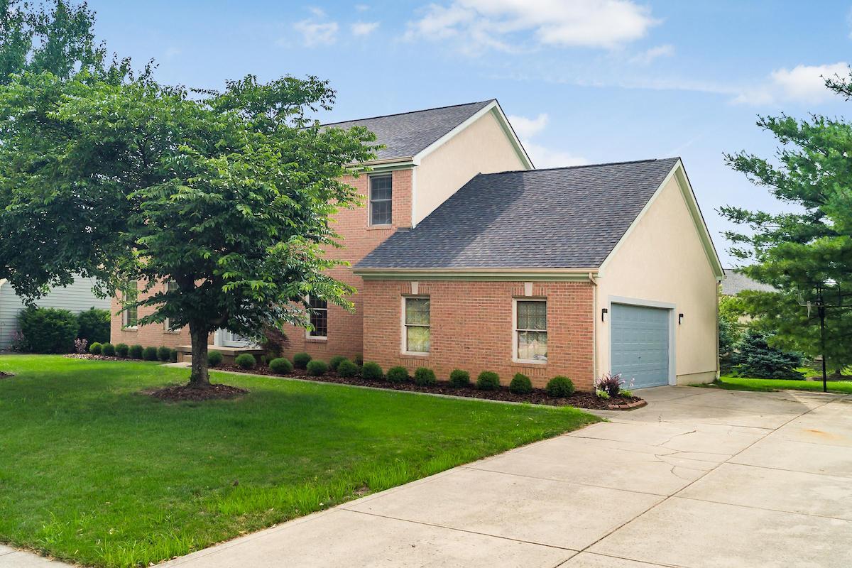 1007 Ridge Crest Drive - Photo 1
