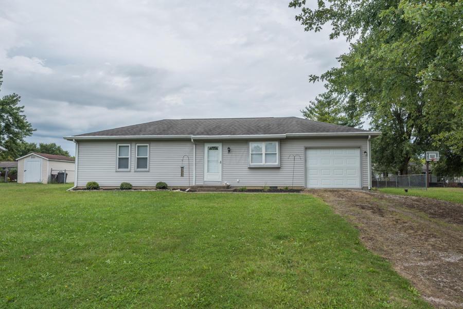 15580 Meadowbrook Drive - Photo 1