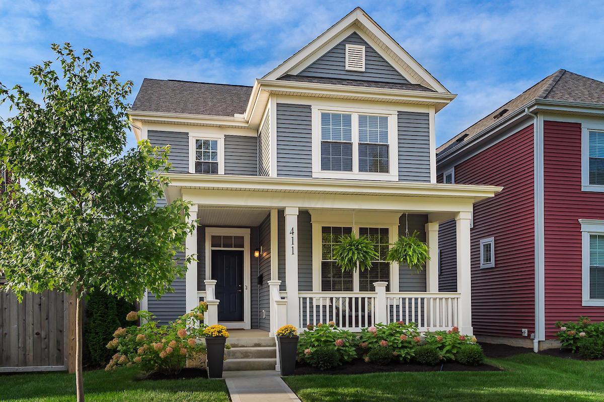 411 Deshler Avenue - Photo 1
