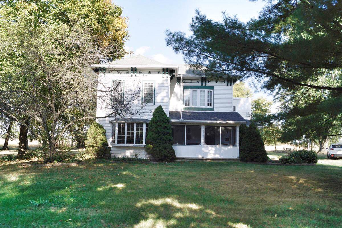 6056 River Road - Photo 1