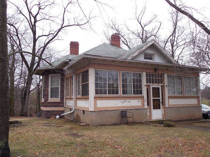 80 Olentangy Street - Photo 1