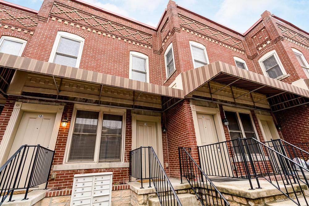10 Clark Place - Photo 1