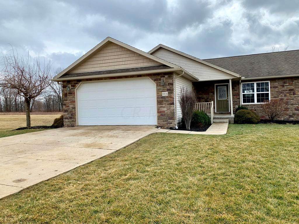 515 Hickory Lane - Photo 1