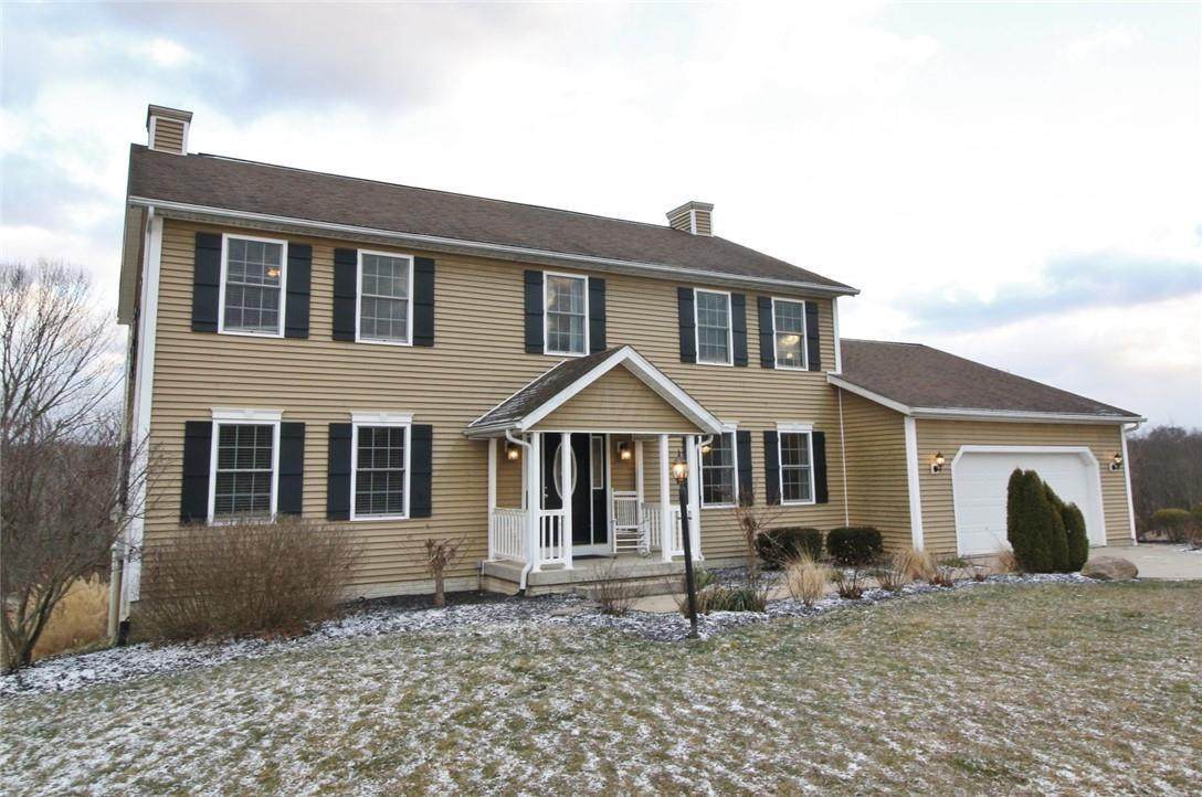 7290 Cassies Way - Photo 1