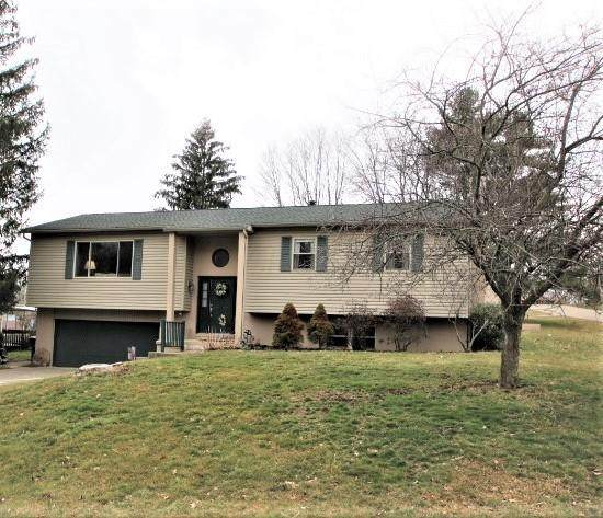 885 Hickory Road - Photo 1