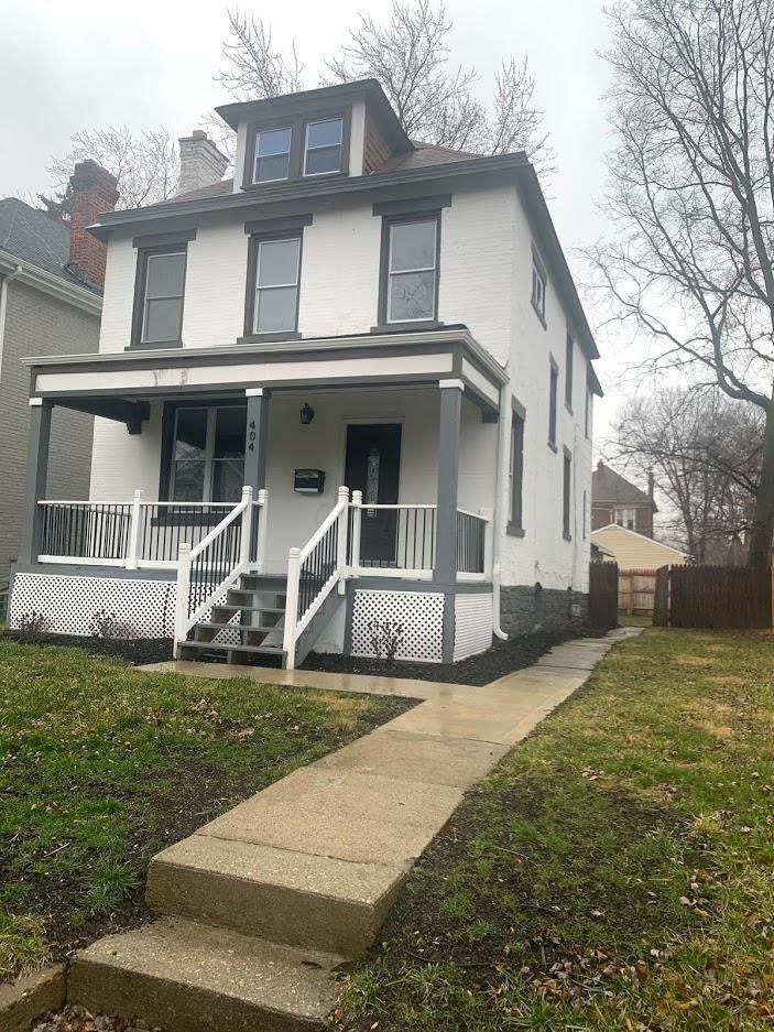 404 Stoddart Avenue - Photo 1