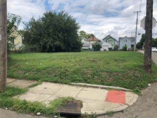 888 Campbell Avenue - Photo 1