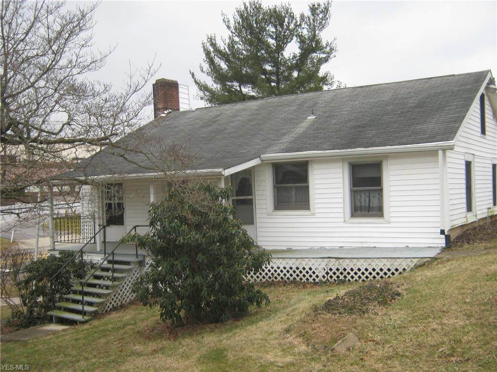 3585 East Pike - Photo 1