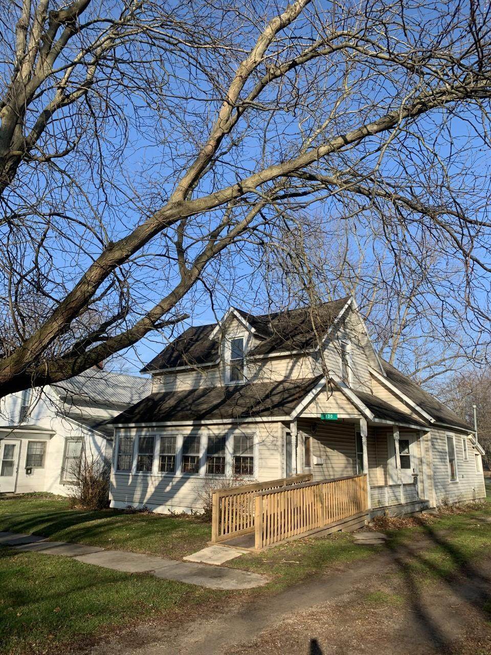 130 Ottawa Street - Photo 1
