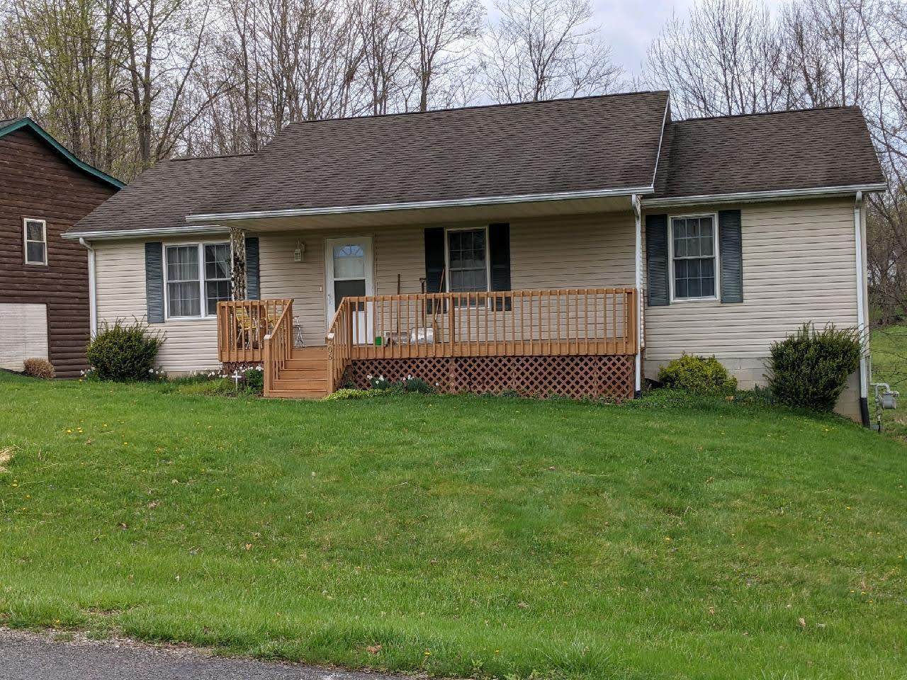 706 Winesap Circle - Photo 1