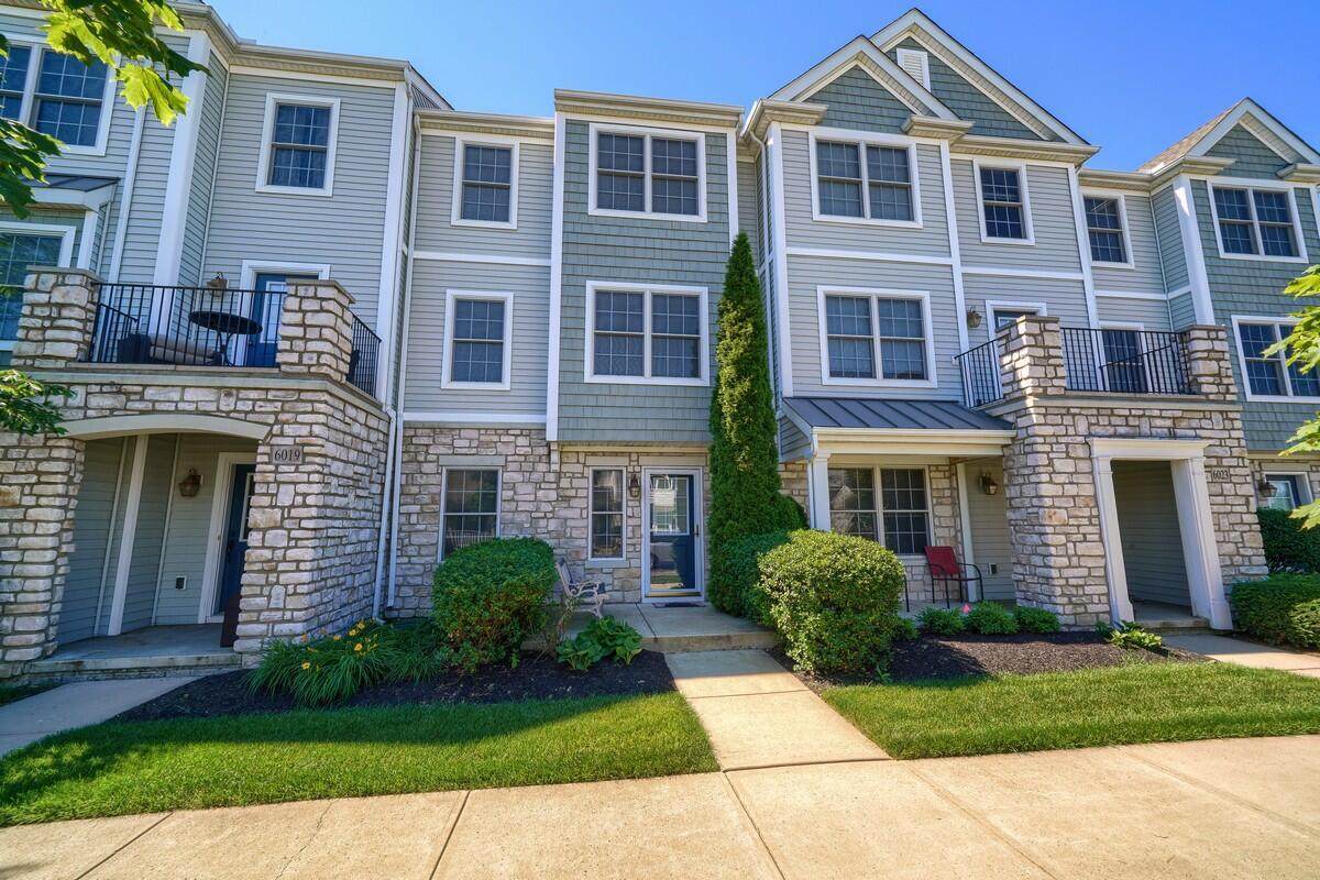 6021 Canyon Creek Drive - Photo 1