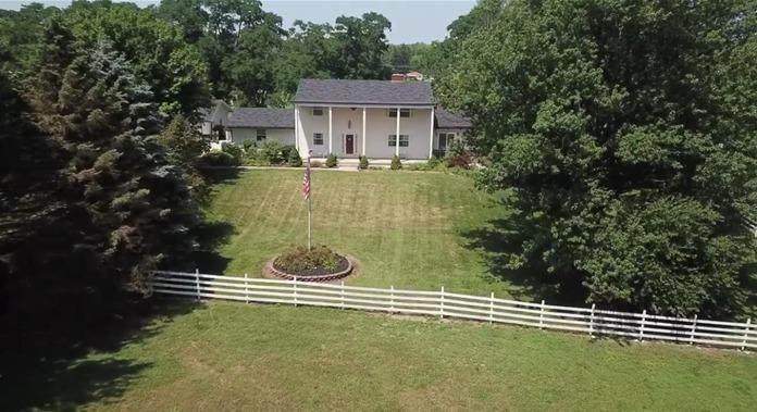 13285 Custers Point Road - Photo 1