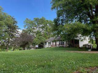 4197 Bloomfield Royalton Road - Photo 1