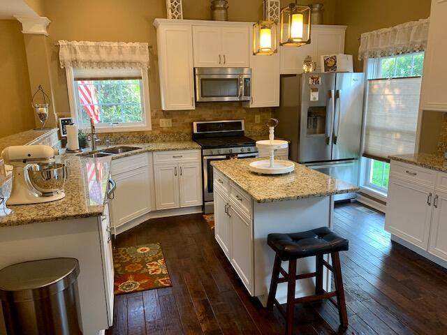 1190 Sanctuary Place - Photo 1