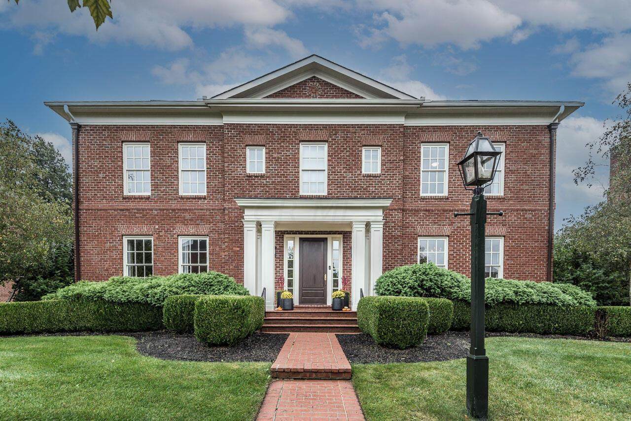 7277 Waterston - Photo 1
