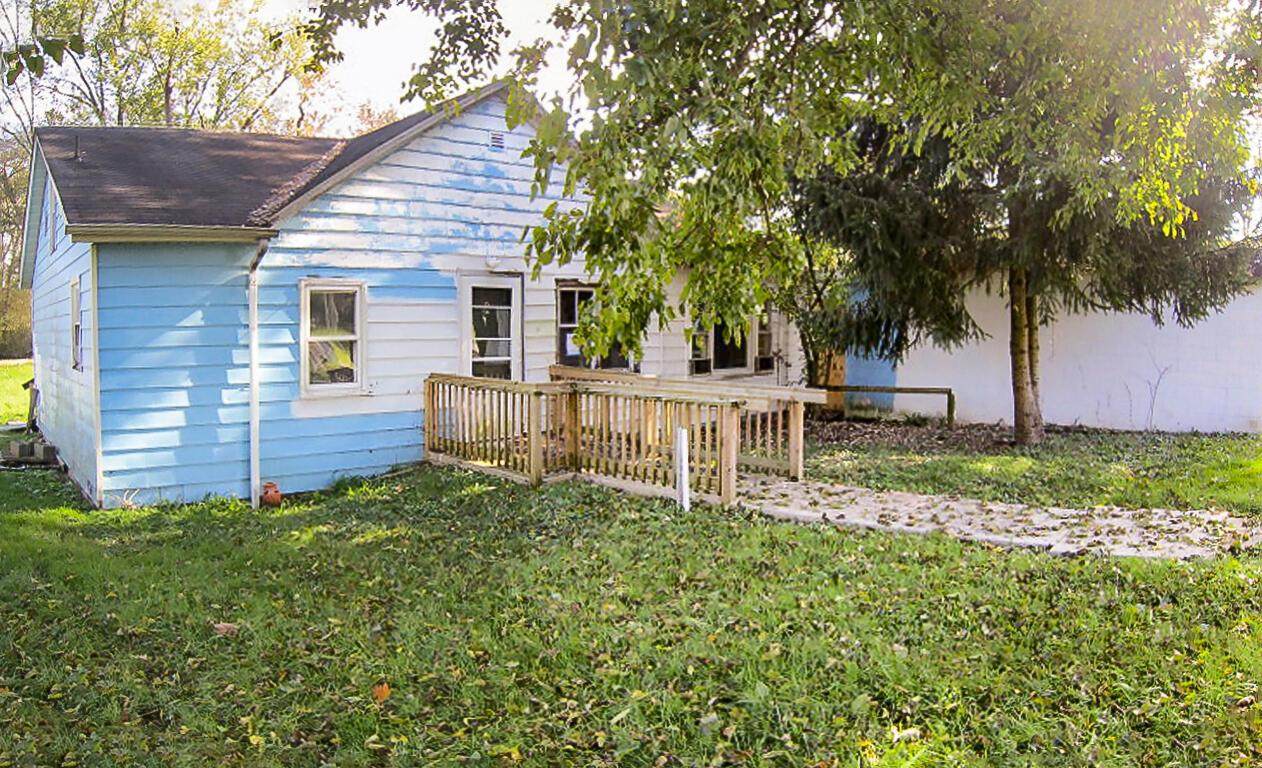 6050 Old Logan Road - Photo 1
