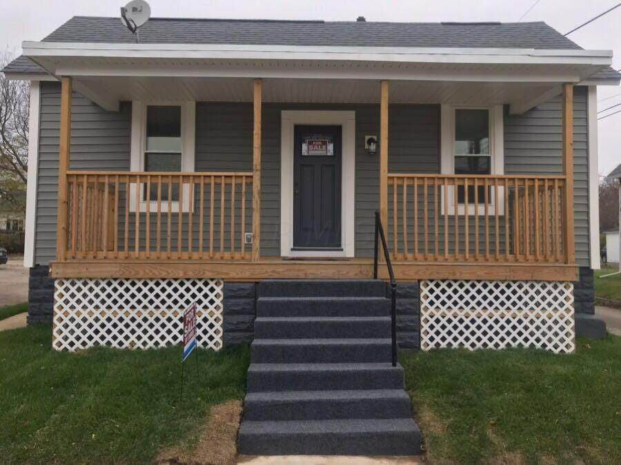 118 Pleasant Street - Photo 1