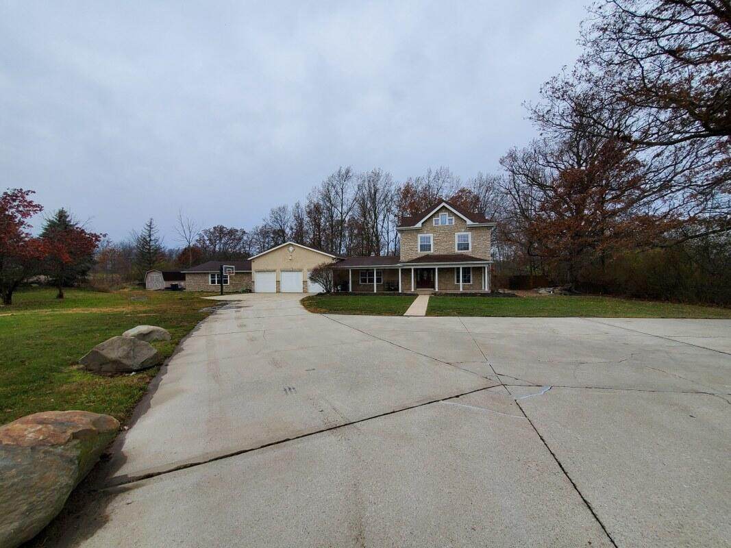 1099 Milford Avenue - Photo 1