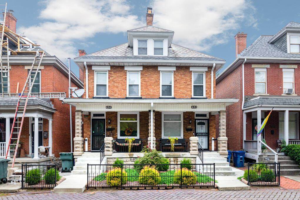 480-482 Sycamore Street - Photo 1