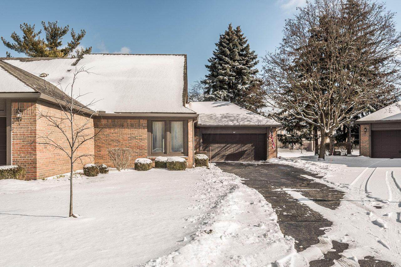 3907 Inverness Circle - Photo 1