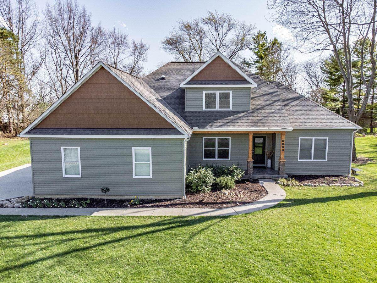 3067 Greenvale Drive - Photo 1