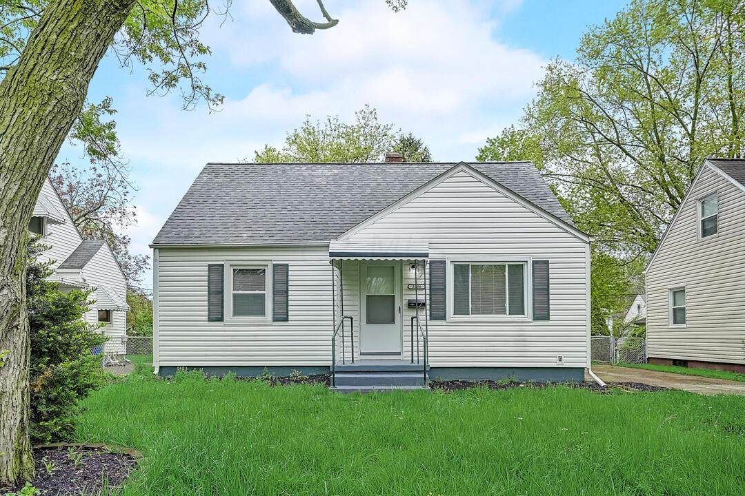 3086 Mcguffey Road - Photo 1