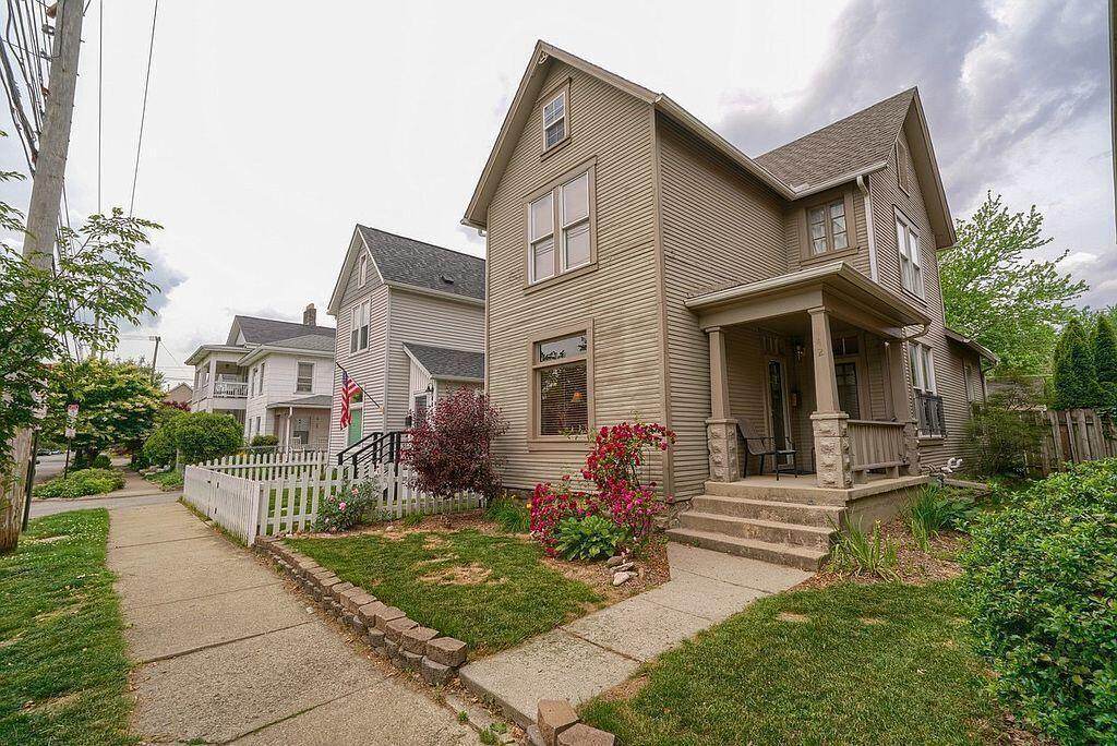 442 1st Avenue - Photo 1