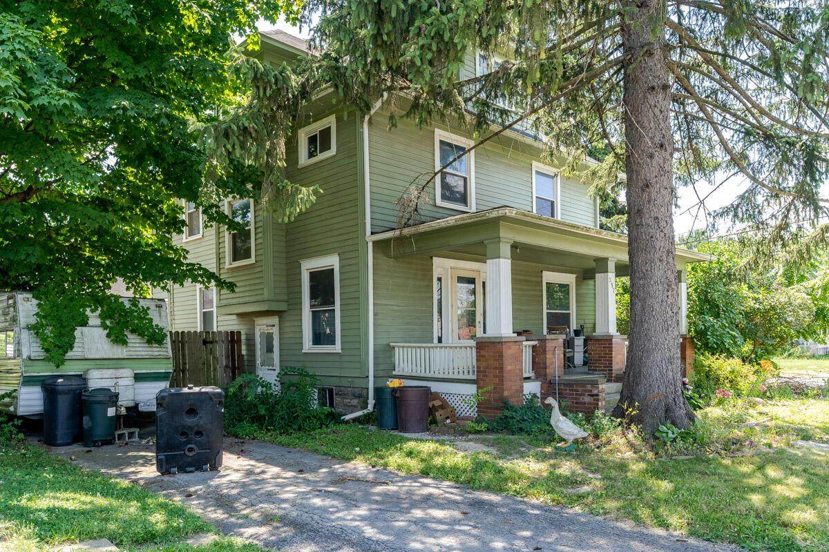 297 Thew Avenue - Photo 1