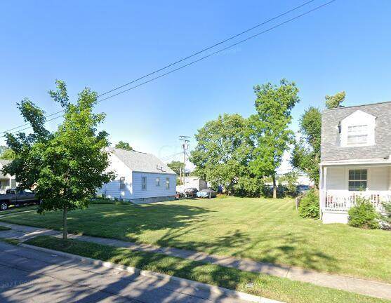 740 Napoleon Avenue - Photo 1