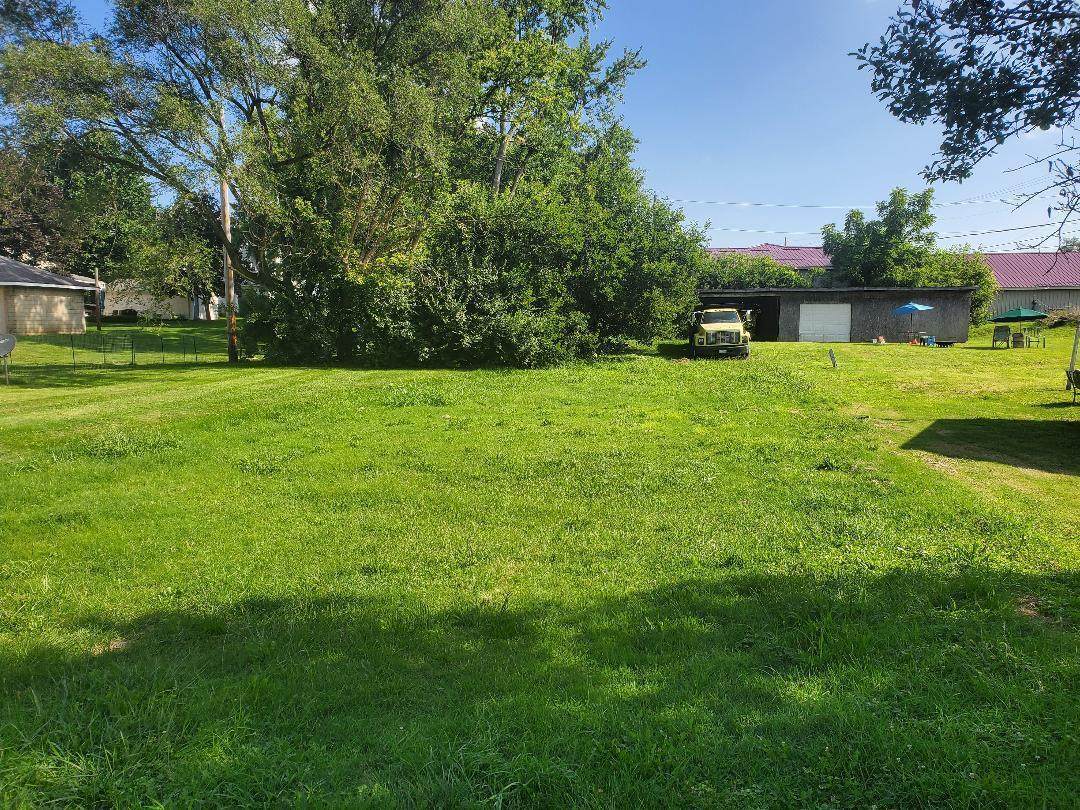 726 Briar Avenue - Photo 1