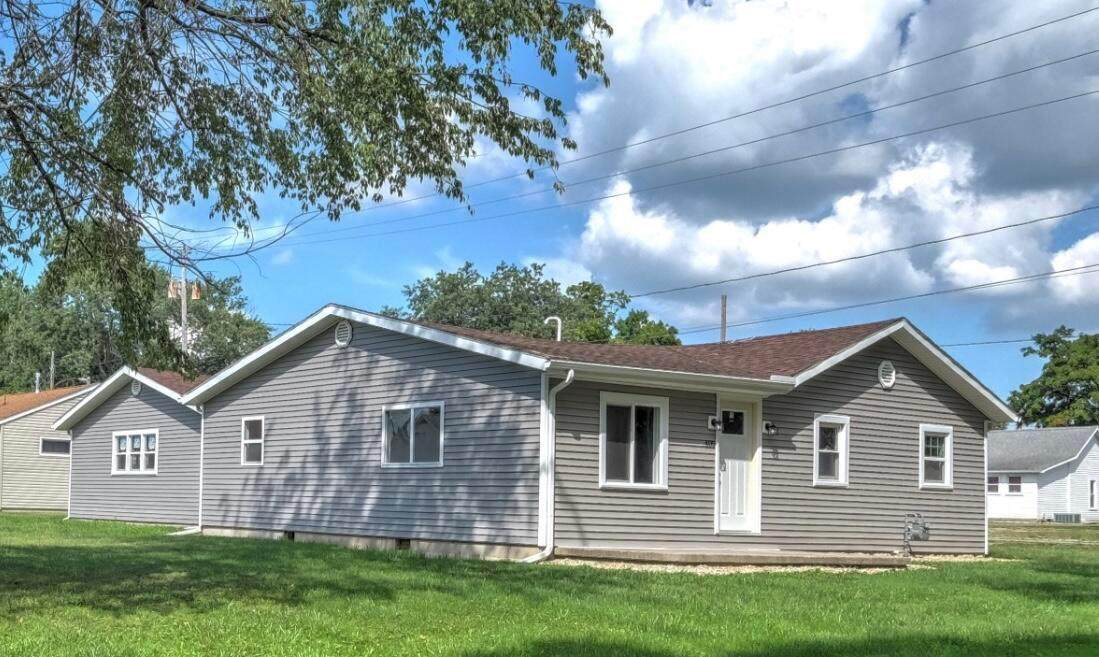 405 Water Street - Photo 1
