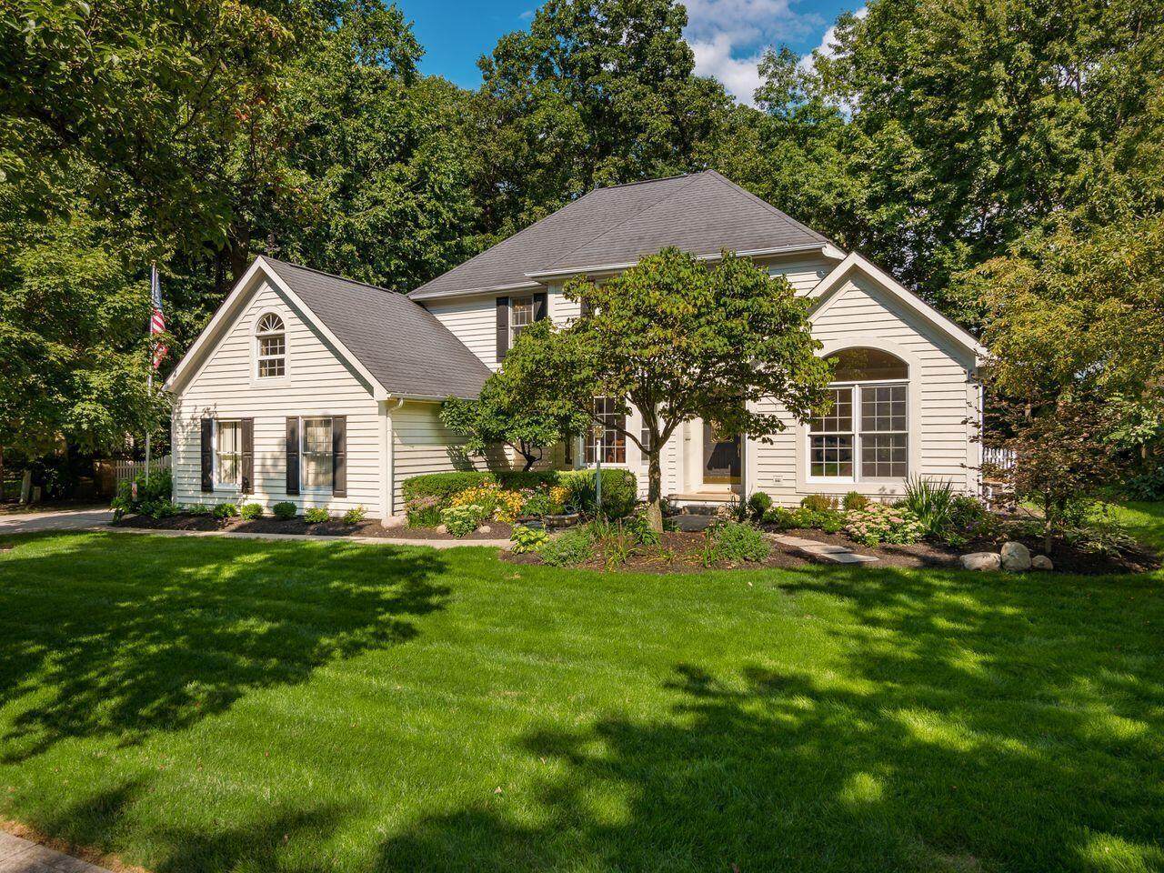 4814 Canterwood Court - Photo 1