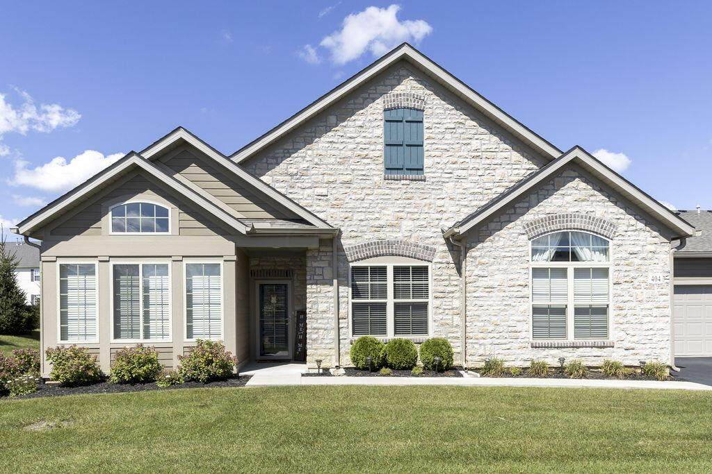 404 Stoneshire Lp - Photo 1