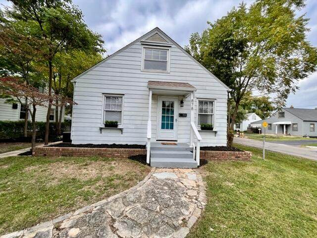 878 10th Avenue - Photo 1