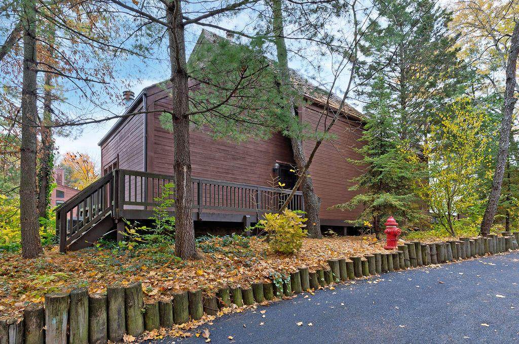 499 Birchwood Lane - Photo 1
