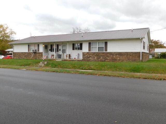 507 Front Street - Photo 1