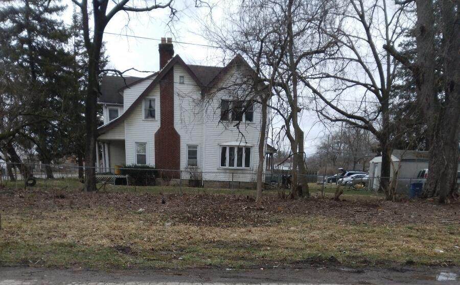 3116 5th Avenue - Photo 1