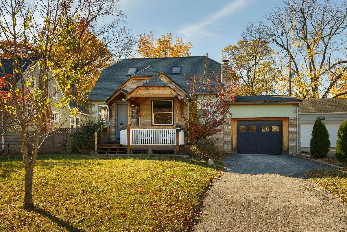1061 Glendale Avenue - Photo 1