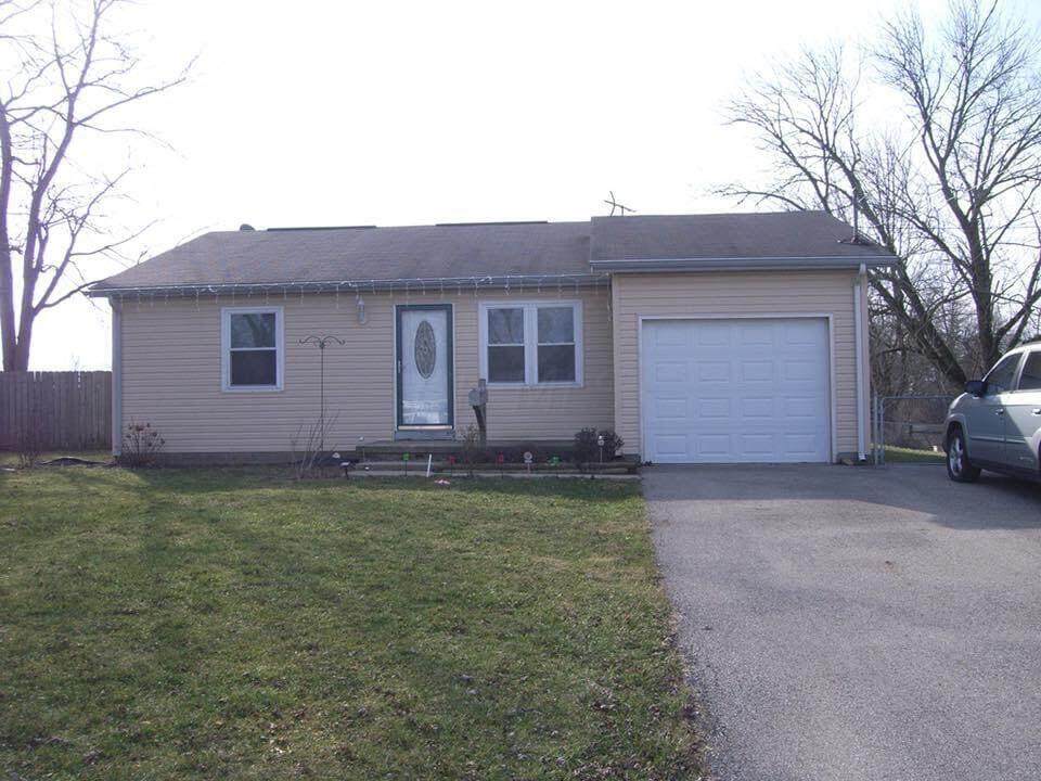 214 Center Street - Photo 1