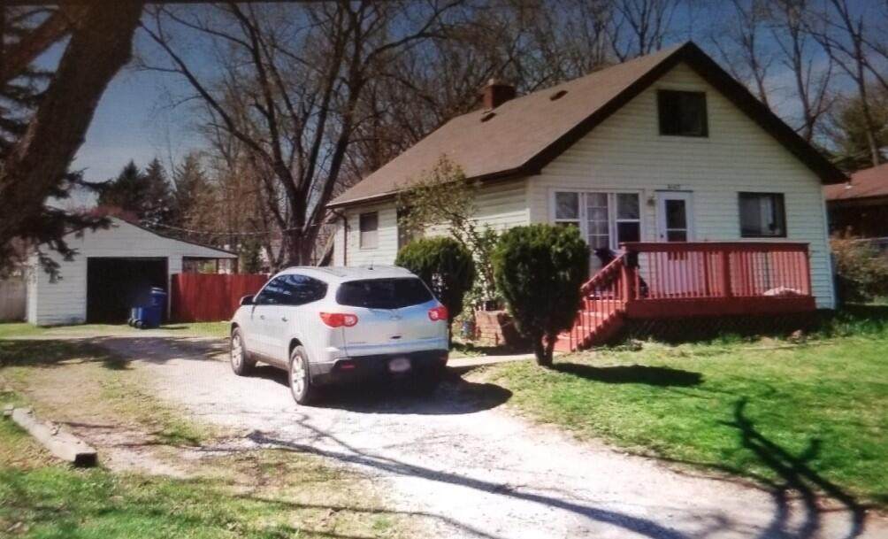 4167 Hickman Road - Photo 1