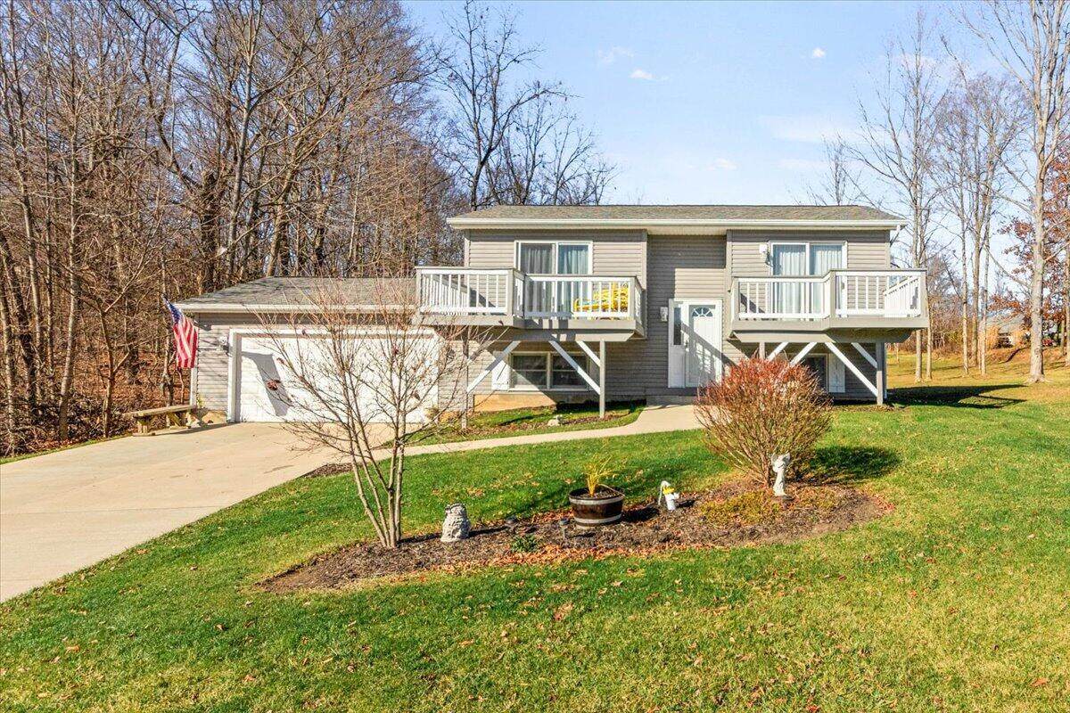 364 Ridge Heights Drive - Photo 1